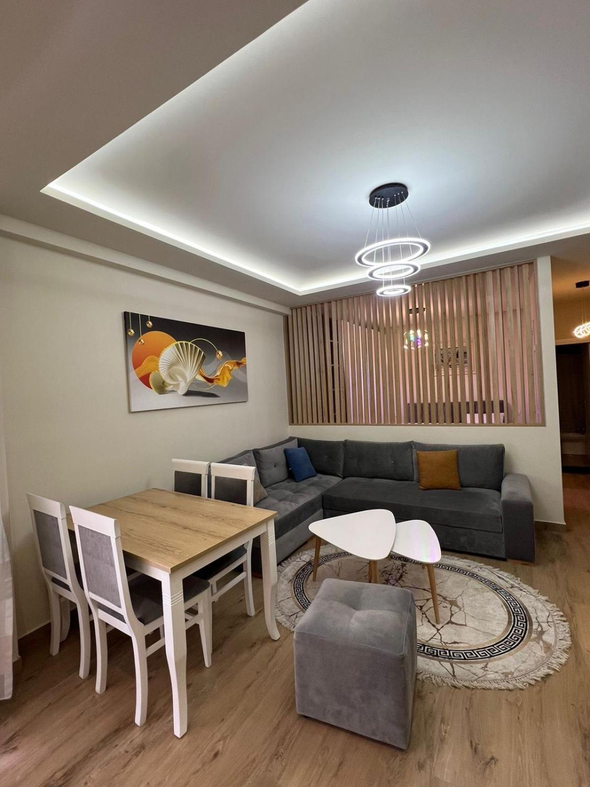 Condor Center Luxury Apartment Tirana Extérieur photo